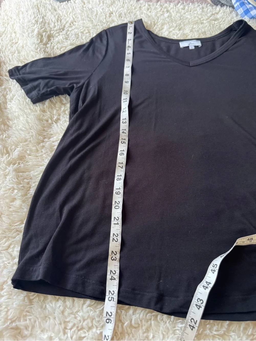Universal Standard for J. Crew soft black tee shirt short sleeve v-neck Large